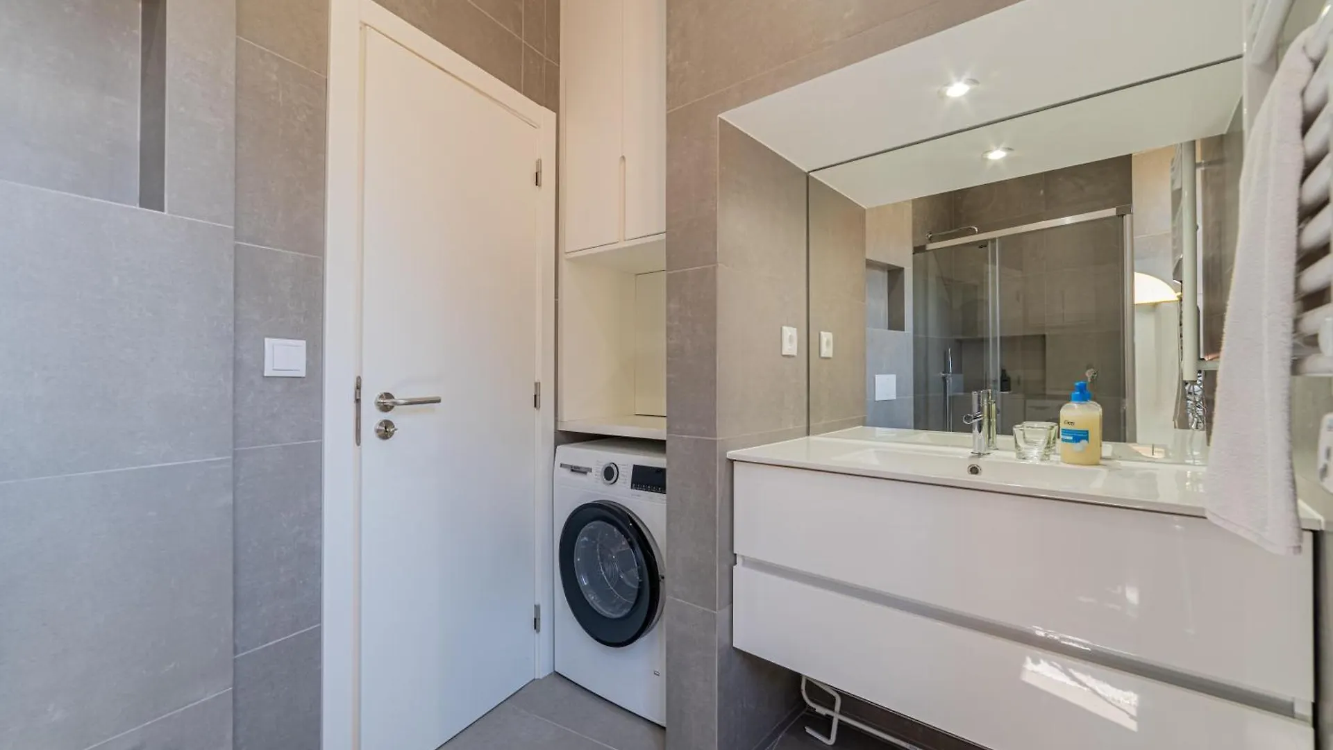 Apartment Bright Duplex With Stunning Bridge Views In The History Area